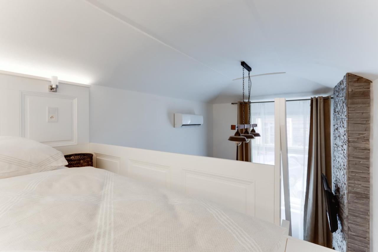 Dream Duplex On Riverside Praag Buitenkant foto
