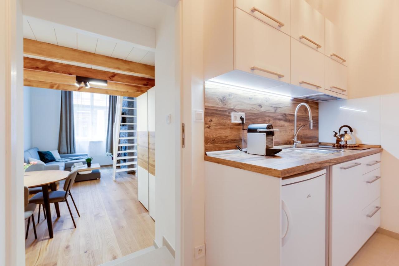 Dream Duplex On Riverside Praag Buitenkant foto